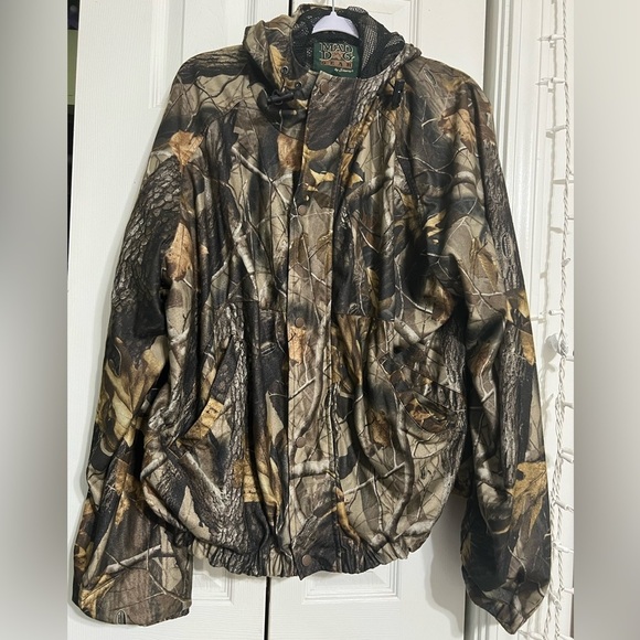 Stearns Mad Dog Other - Mad Dog Gear by Stearns Camo Hunting Jacket XL Waterproof Breathable Realtree